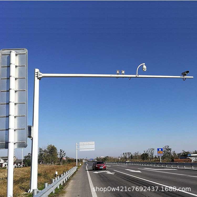 道路八角杆热镀锌监控立杆标志牌立杆室外L型T型68米杆件卡口立柱