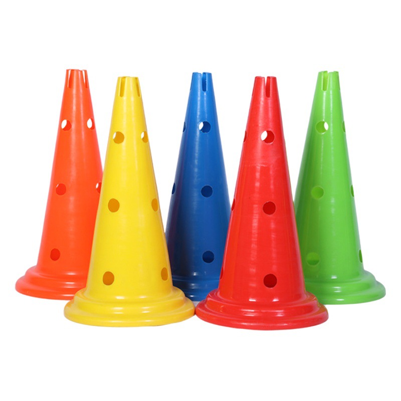 52cm Cubo de logotipo de entrenamiento de fútbol fondo redondo multifuncional con agujeros engrosada pista logo cubo cono de helado cono de obstáculo