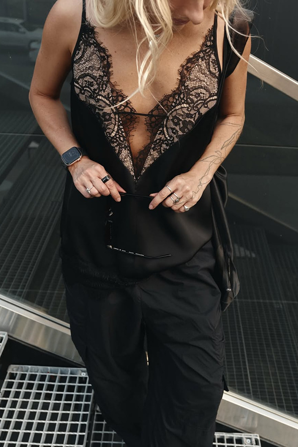 K New Sexy Lace Patchwork Deep V-neck Halter Inner Top Bodysuit_voghion.com