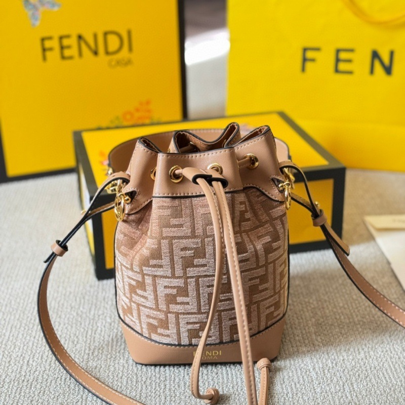 Fenjia FF バケットバッグアップグレードされた新しいトレンディなプリントクロスボディバッグハイエンドの質感多用途ショルダーバッグハンドヘルドスモールバッグ|undefined
