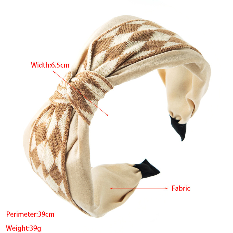 Korean Version Of The New Autumn And Winter Simple Diamond-shaped Headband Plaid Fabric Headdress display picture 1