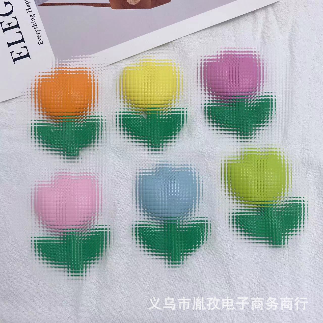 Nuevo Tulip crema de goma teléfono Shell clip de pelo refrigerador accesorios resina accesorios color flores tridimensionales