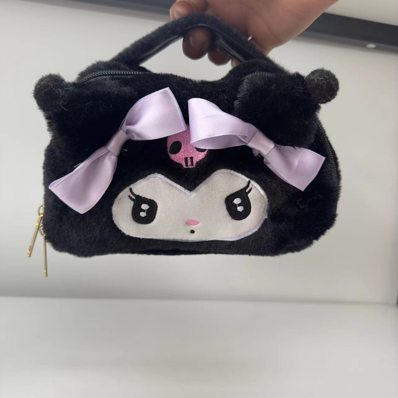 Nuevo bolso de la felpa sanrio portátil bolsa de cosméticos bolsa de lavado muñeca máquina de agarre máquina de muñeca regalo de comercio exterior