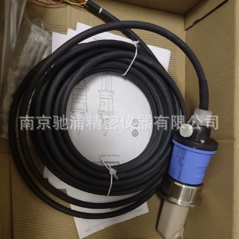 E H Онлайновый датчик проводимости Indumax CLS54-ACS1022 Гигиенические и стерильные применения окружающей среды