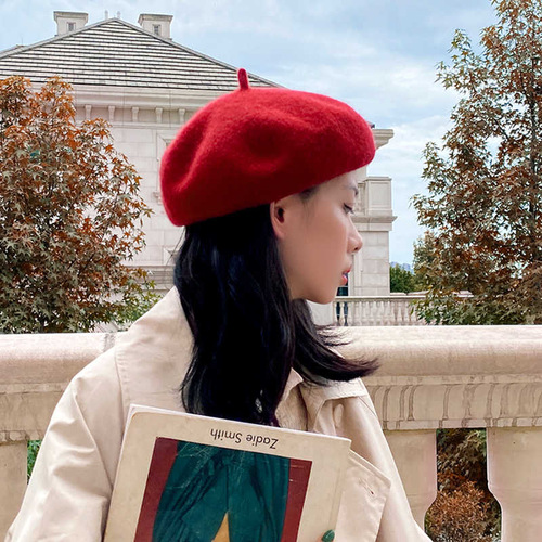 Spring and Autumn Bestselling Wool Solid Color Retro Beanies for Women New Korean and Japanese Style Fashion Literature and Art Thick Artist Hats