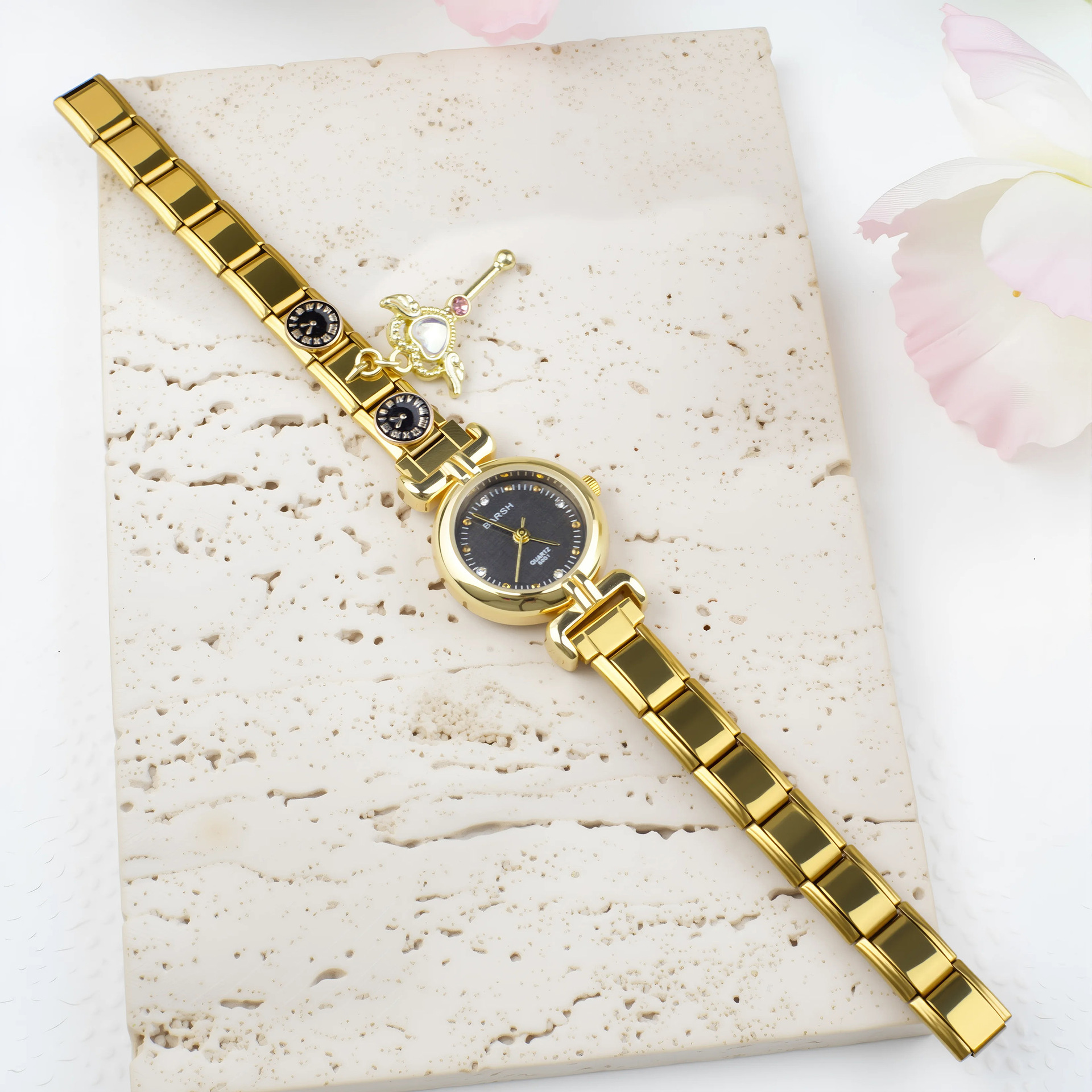 35g Weight Ordinary Glass Mirror Material Stainless Steel Strap Material Watch Classification Pointer+Number Display Type Double Side Snaps Buckle Style Oval Dial Shape Holiday, Shopping Occasion Quartz Movement Geometric Pattern All Seasons Season Unisex Gender Casual, Simple Style Style Casual Simple Style Geometric Double Side Snaps Quartz Watch 6