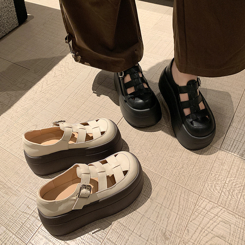 Sandal nữ đế dày bít mũi thể thao đi biển, đan thoáng khí — màu đen, màu trắng ngà