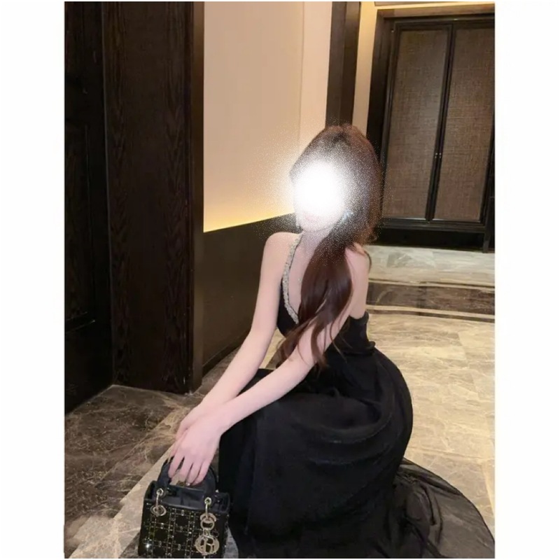 夏季新款时尚气质法式绑带挂脖减龄连衣裙【有胸垫】其他纯色丝光|undefined