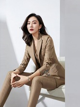 ����ɫ�I���b���b Ů����|ͨ�����b�¿�