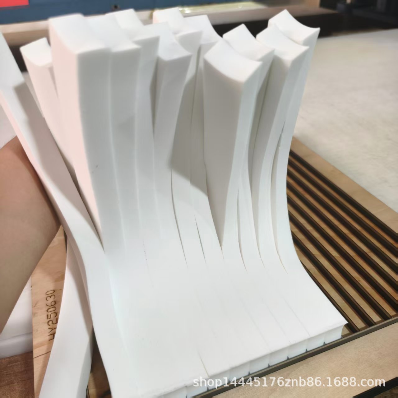 非乳胶海绵亲水性乳胶冲压异形海绵片材非乳胶化妆绵片材乳胶化棉