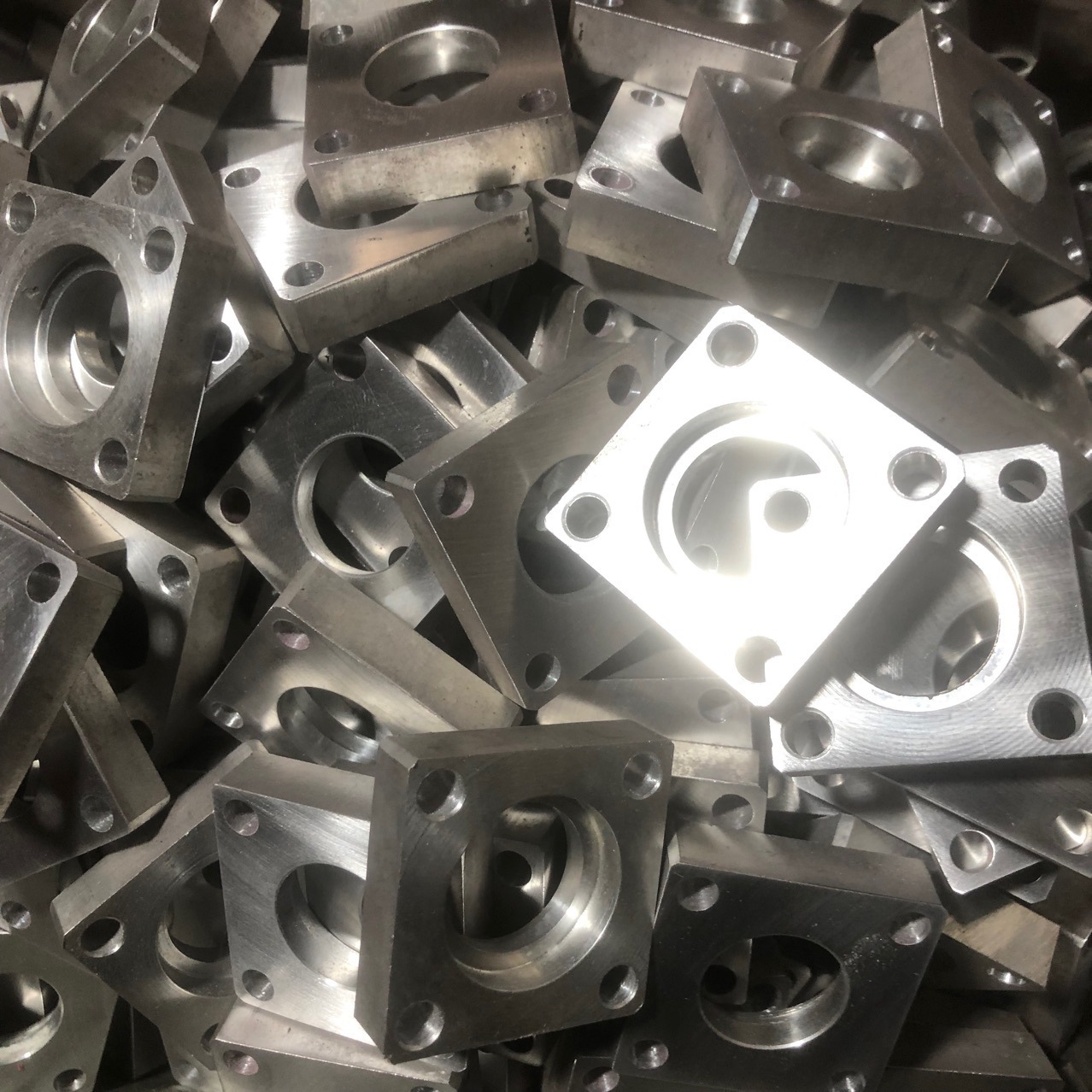 气缸钢盖发动机柴油机微耕机植保机农机