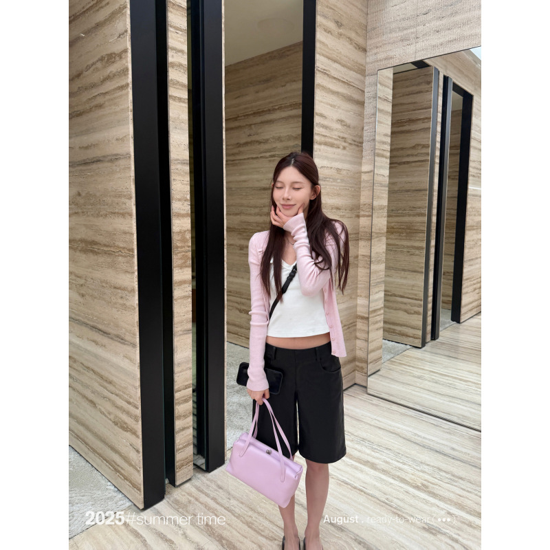 SUNONEONE 宽松阔腿黑色休闲五分皮裤女早秋季新款直筒小个子短裤|undefined