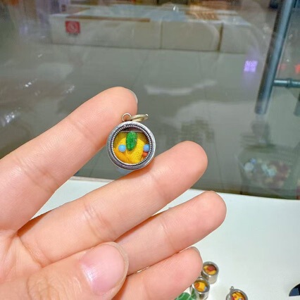 Xizang Silver Vintage Gawu Box That Can Be Opened to Hold Items, Amulet Necklace, Hollow Pendant, Handmade Jewelry, Collectible Accessory
