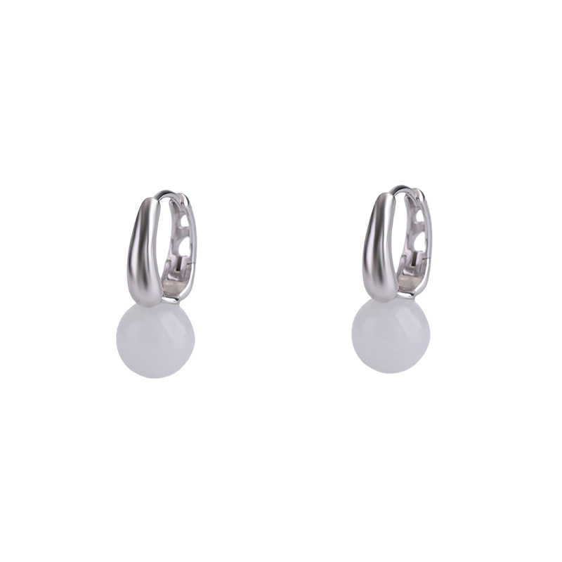 Bông tai kẹp bạc S925 đính ngọc trắng Hetian hạt tròn phong cách đơn giản thời trang — Một cặp