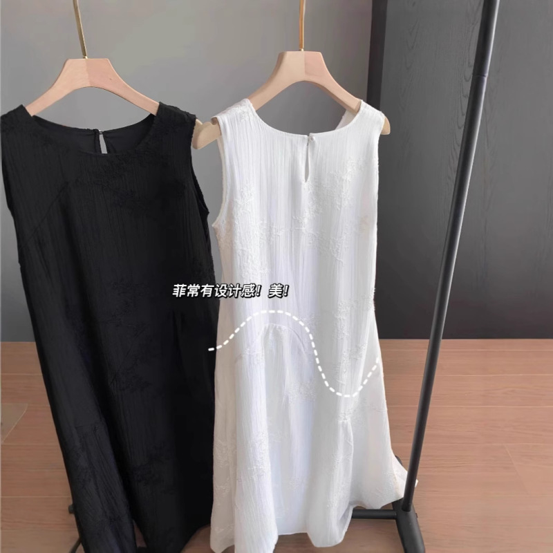 ! Niche Imported 10,000-Needle Embroider Jacquard Tencel Sleeveless Vest Dress Fairy Dress Women's Spring Accessible Luxury Style ! Niche Imported 10,000-Needle Embroider Jacquard Tencel Sleeveless Vest Dress Fairy Dress Women's Spring Accessible Luxury Style