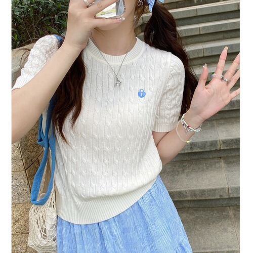 Women's Summer New Slimming and Body-Concealing Casual Yellow Crochet Vintage Short-Sleeve Knit Top