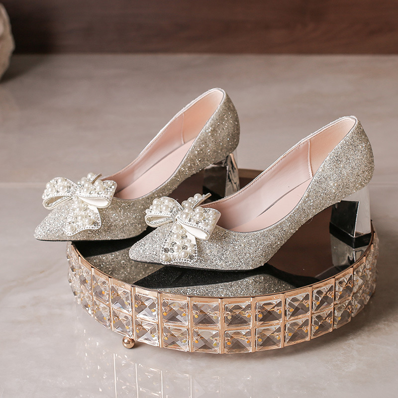2026 new model pointed toe chunky heel high heels, large size, extra wide, wedding shoes, bridal shoes, comfortable for the feet 2026 new model pointed toe chunky heel high heels, large size, extra wide, wedding shoes, bridal shoes, comfortable for the feet