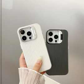 适用苹果17PROMAX金属按键IPhone16相框隐形支架三合一手机壳批发