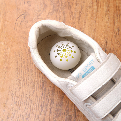 Shoe deodorizing ball deodorizing pill wardrobe deodorizing sneaker cabinet fragrance deodorant artifact for absorbing odors