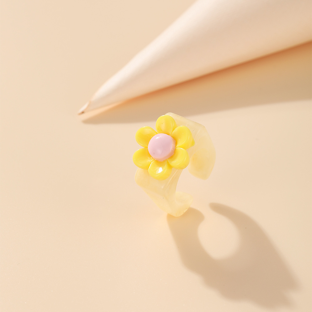 Cute Flower Resin Ring Wholesale Jewelry Nihaojewelry display picture 4