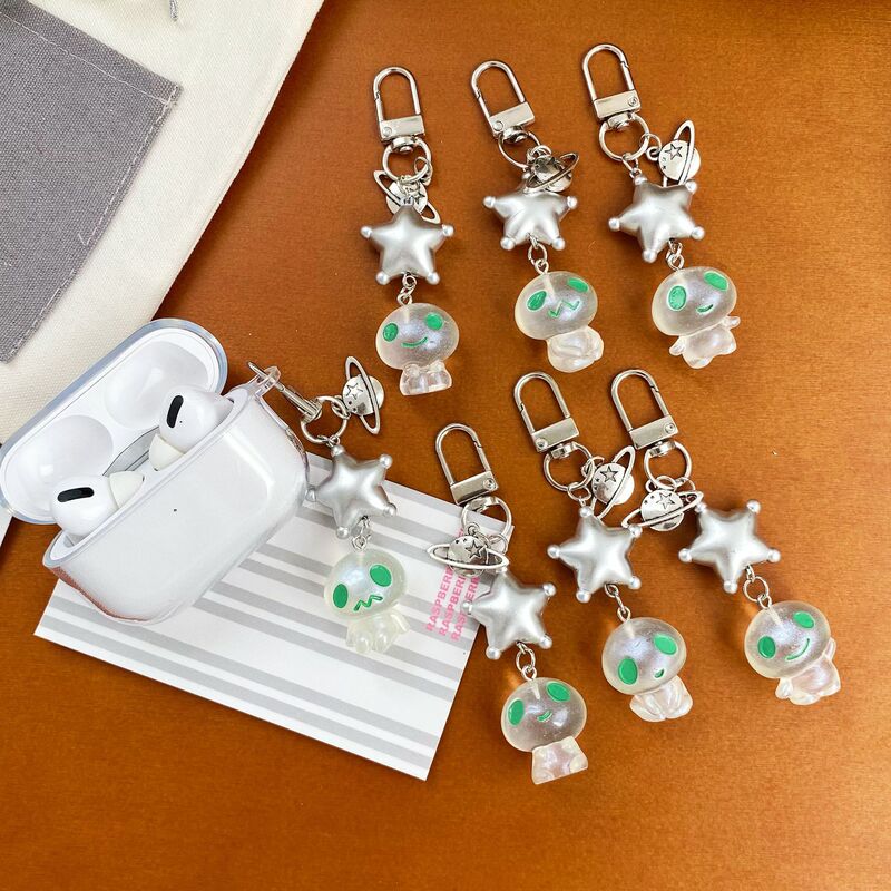 Evil Alien Glow-In-The-Dark Mini Doll Planet Doll Phone Chain Cute Five-Pointed Star Ins Pendant Evil Alien Glow-In-The-Dark Mini Doll Planet Doll Phone Chain Cute Five-Pointed Star Ins Pendant