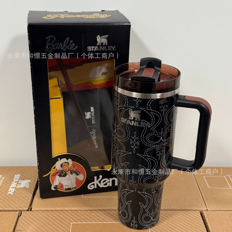 现货stanley2代冰霸杯大容量40OZ手柄保温杯芭比新款汽车杯|undefined