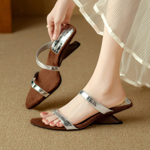 2024�ļ��¿�W���r��ţƤ�Aֺ�����yɫ��ɫ���^¶ֺ�¸�����ЬŮ