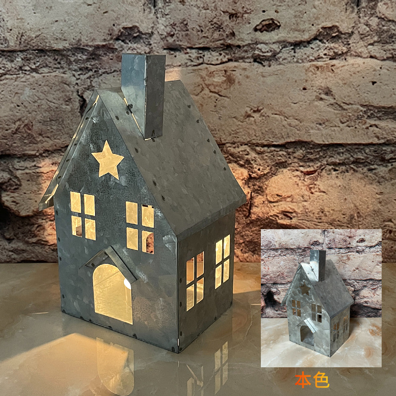 Transfronterizo Nordic rural pequeña casa de hierro forjado candelabro de vacaciones de Navidad Decoración Retro antigua artesanía decoración del hogar