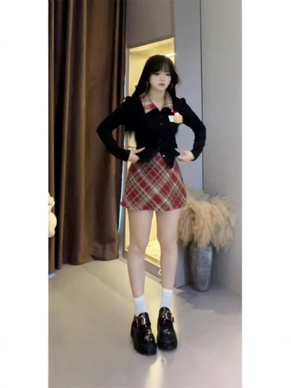 大码胖mm学院风辣妹套装女秋冬立体小熊针织衫+格纹短裙圣诞套装|undefined