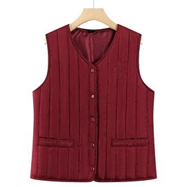连衣裙;羽绒服;时尚休闲套装
