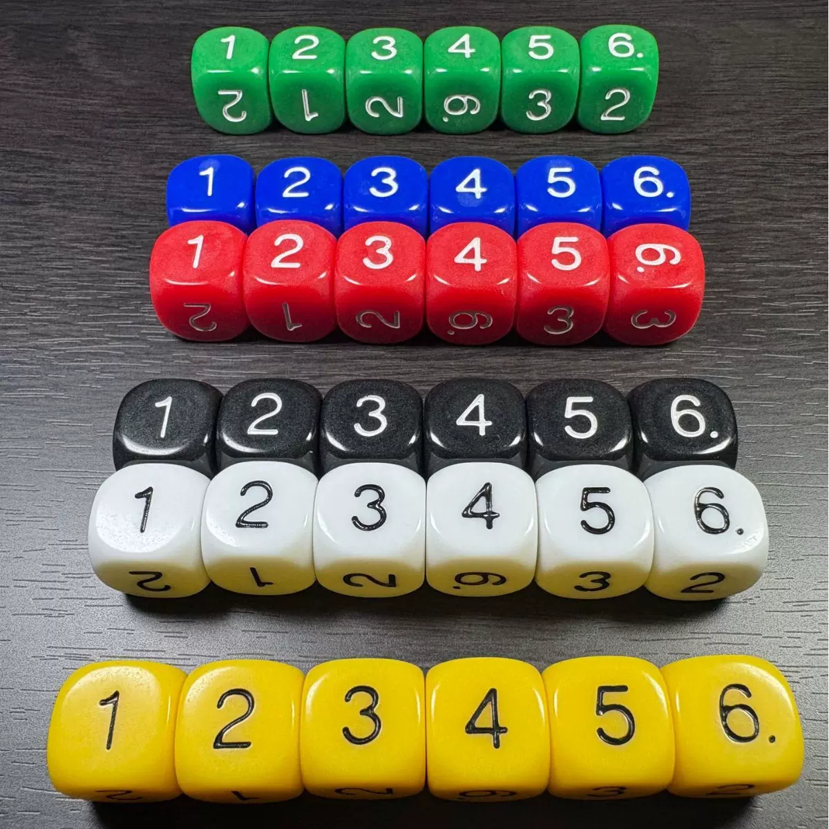 圆角16mm实色彩色桌游跑团教学配件游戏道具环保高档1-6数字骰子