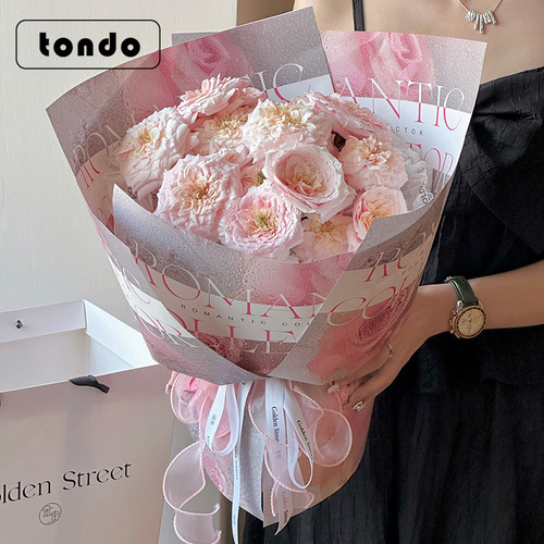 Chinese Valentine's Day new rose flower wrapping paper after the rain kraft paper Romantic Valentine's Day bouquet wrapping flower paper DIY material