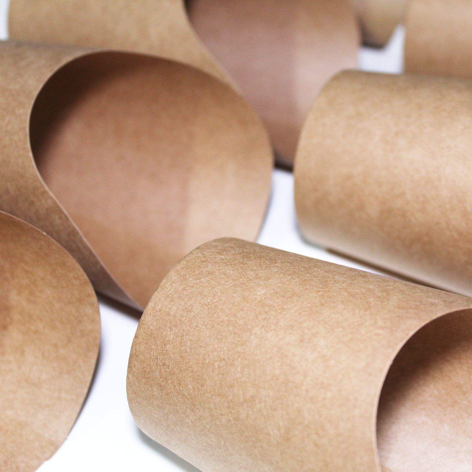 Taza inclinada de piel de vaca, taza para papas fritas, taza desechable empaquetada, taza de papel, papel para bebidas calientes respetuoso con el medio ambiente, bebida fría al aire libre