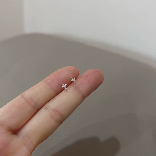 Mini cross
