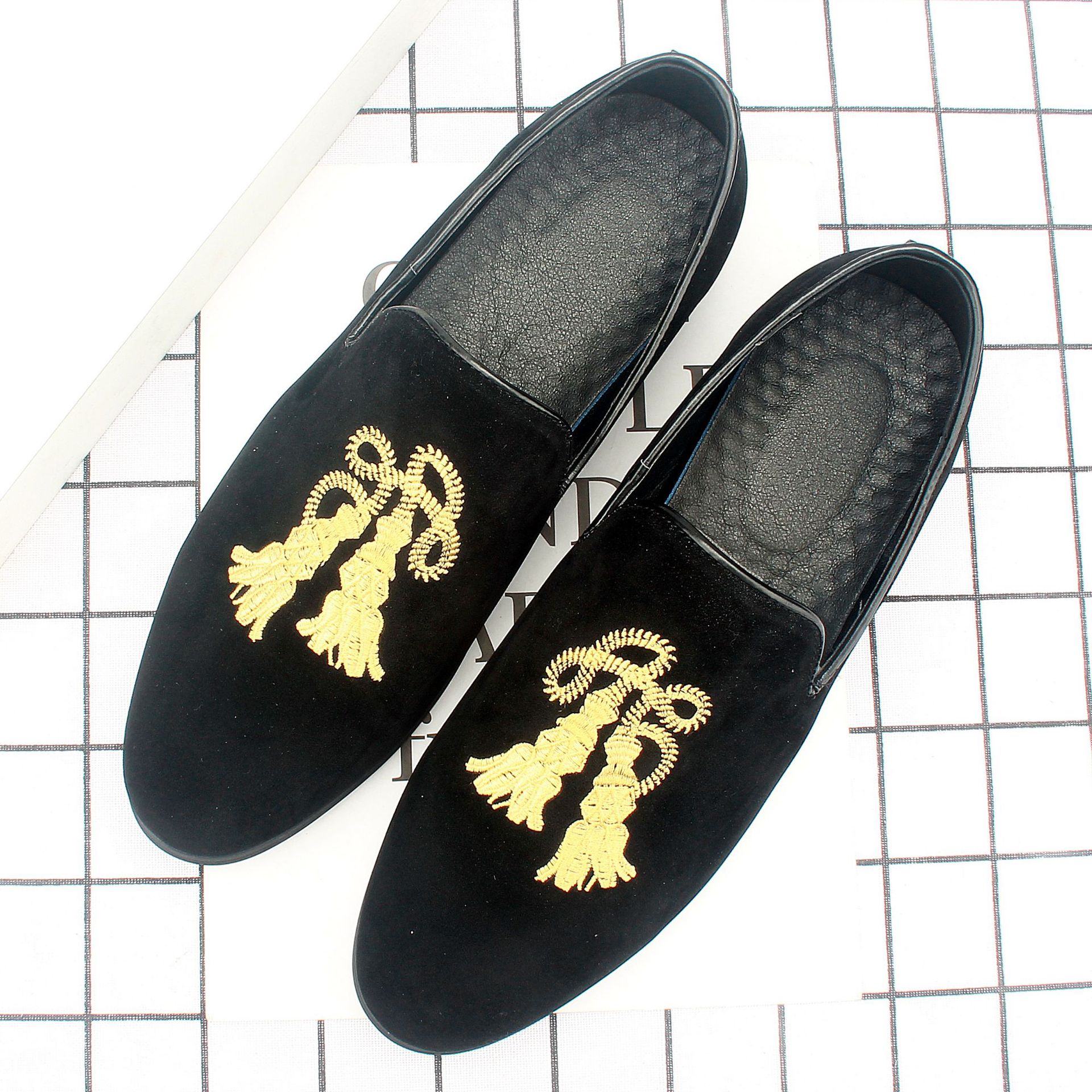 �ļ�������ʿƤЬƽ�״�������Ь�г���ʱ�л�����������Ь��266