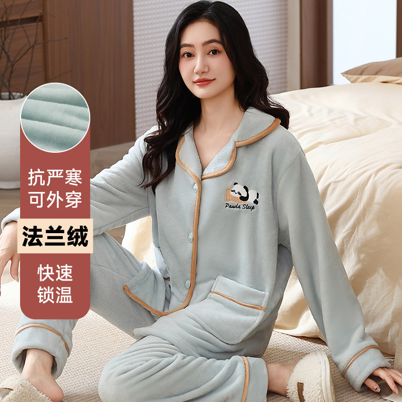 【Premium Selection】300G Flannel Pajamas Women's Set Autumn and Winter Warm Thickened Cardigan Long Sleeve Loungewear for Outdoor Wear