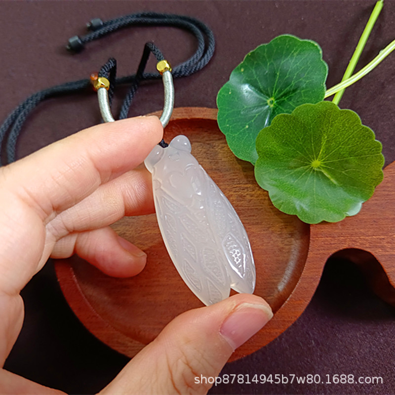 검은색 밧줄을 든 큰 매미 (49*22mm)