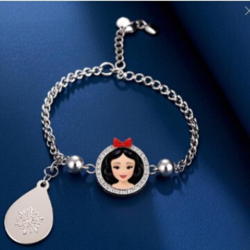 Cross-Border European and American Best-Selling Cartoon Animation Movie Snow White Bracelet Creative Snake Bone Chain Charm Alloy Jewelry