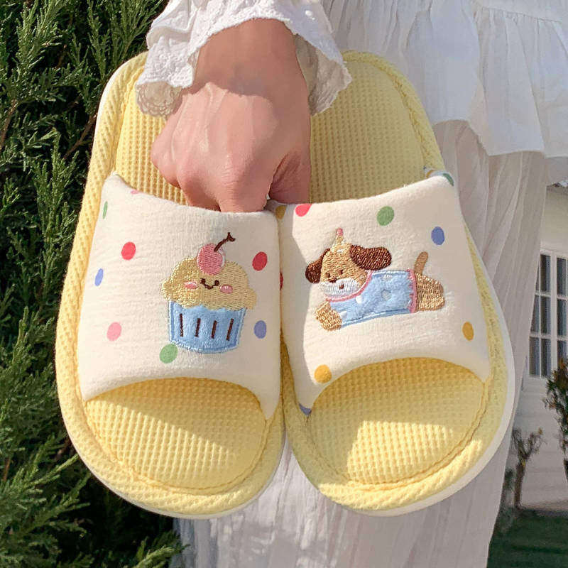Spring and Autumn Home Linen Slippers for Women with Cartoon Embroidery, Indoor Household Comfortable Floor Slippers for All Seasons, Cotton and Linen Fabric Spring and Autumn Home Linen Slippers for Women with Cartoon Embroidery, Indoor Household Comfortable Floor Slippers for All Seasons, Cotton and Linen Fabric