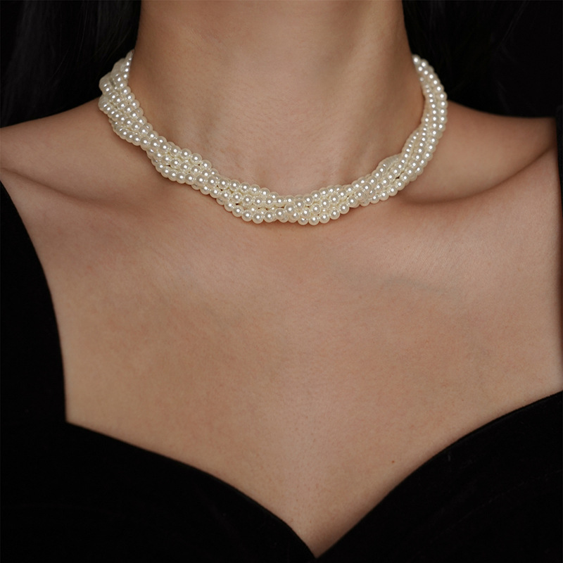 Collar de perlas con lazo de súper hada, cadena de clavícula de moda de lujo ligero francés, sentido de alta gama, joyería de nicho de arte, mujer al por mayor