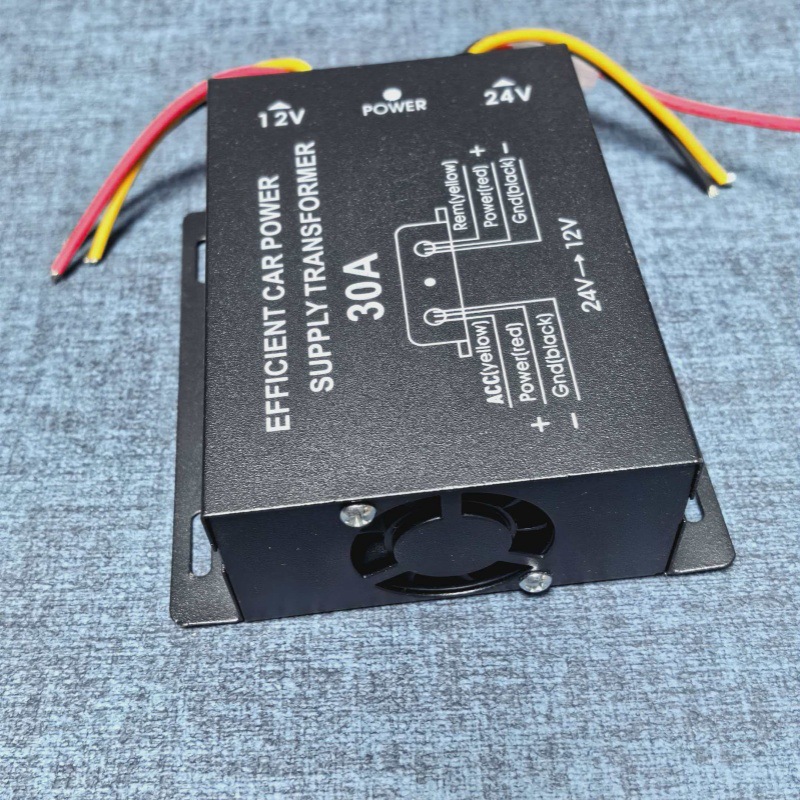Vehicle-Mounted 24V to 12V Dc Power Converter Inverter Step-Down Transformer for Truck Camera Modification