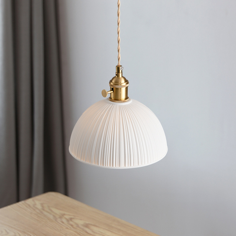 Cerámica retrógrada semicircular lámpara de estilo japonés semitransparente personalidad creativa vivienda dormitorio lámpara de cabecera de cama bar comedor candelier