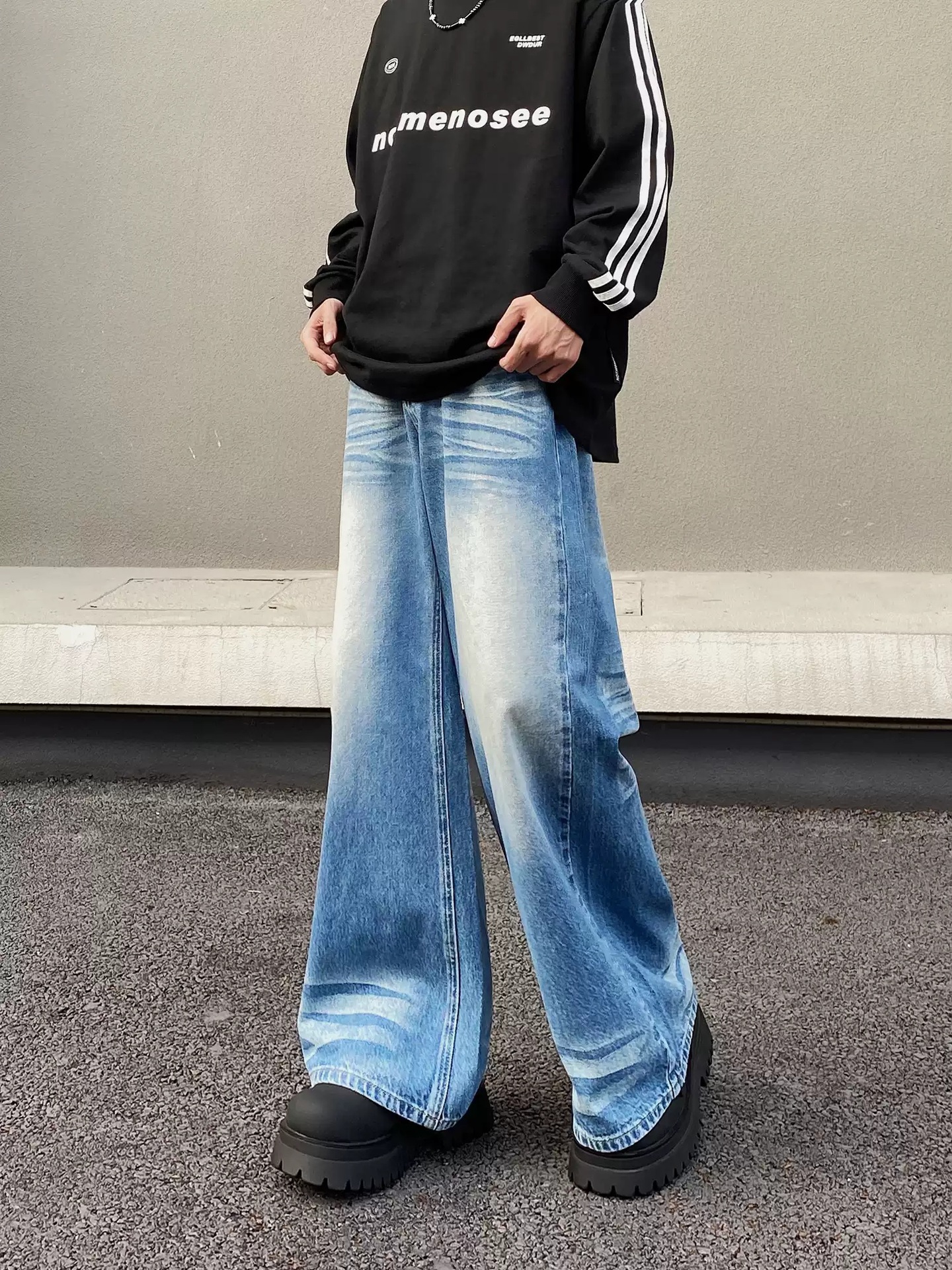 Vintage Washed Blue Wide Leg Jeans For Men & Women | Retro Loose Fit Straight Denim Pants | High Waist Comfort Styling_mkmklike.com