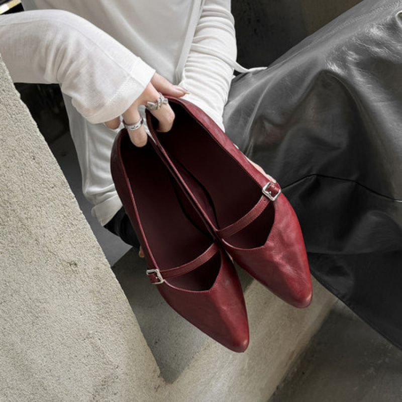 Della Fairy Tale~4cm Height-Increasing Mary Jane Shoes, New French Style, Elegant Single Shoes for Women, Commuting Small Leather Shoes Della Fairy Tale~4cm Height-Increasing Mary Jane Shoes, New French Style, Elegant Single Shoes for Women, Commuting Small Leather Shoes