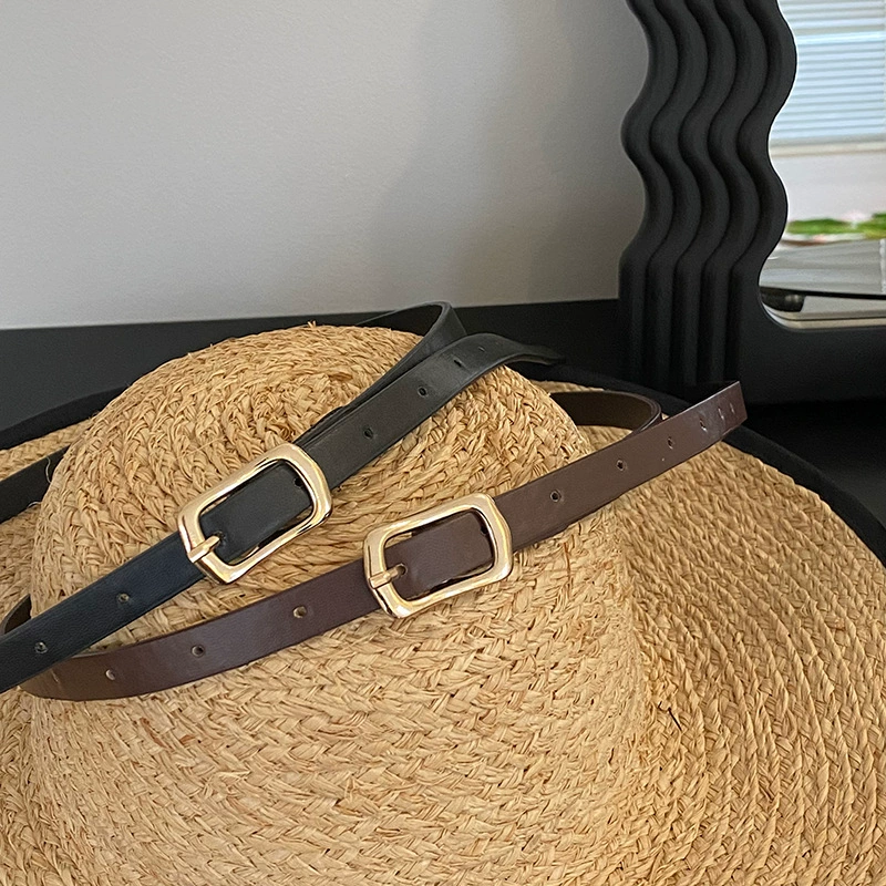Jiangzuo много раз сочетался с регулируемым ремнем с металлической пряжкой в стиле ретро ins, простым 102