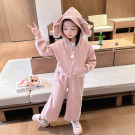 韩国童装女童春秋甜美连帽粉小兔长耳朵花边柔软条绒两件套套装