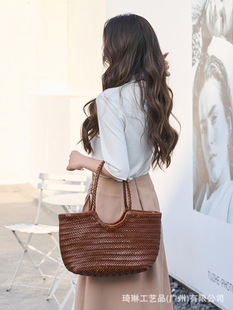 Woven basket, shoulder bag, one-shoulder bag, french style, genuine leather