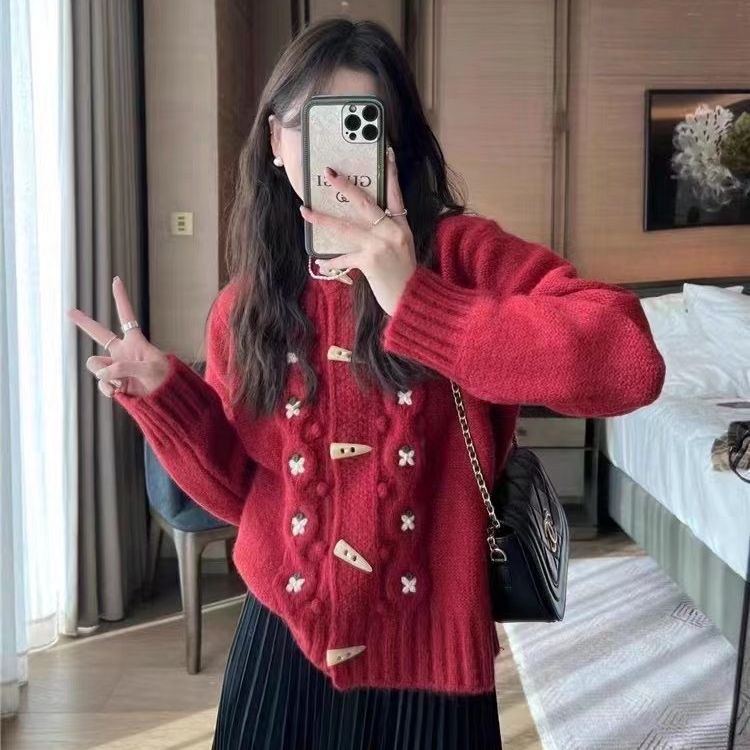 여성을 위한 가을, 겨울 새로운 중공업 손으로 뜨개질한 뿔 단추 스웨터 재킷 여성용 느슨하고 부드럽고 다재다능한 니트 가디건