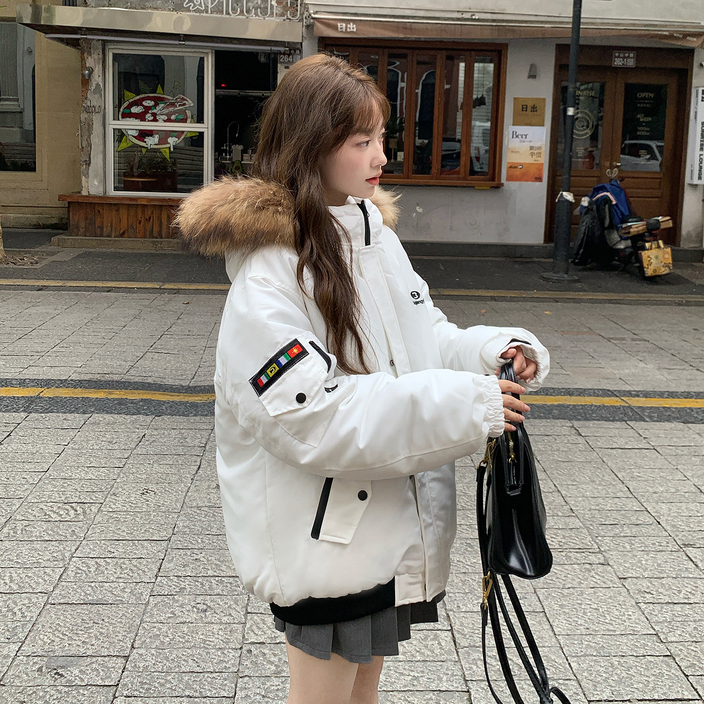 Real disparar 2025 invierno coreano suelto retro plumón chaqueta de algodón mujer suelto gran cuello de pelo para superar la tendencia de abrigo de algodón image 8