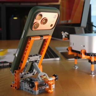 Конструктор MOC — подставка для телефона с шестерёнками регулируемая